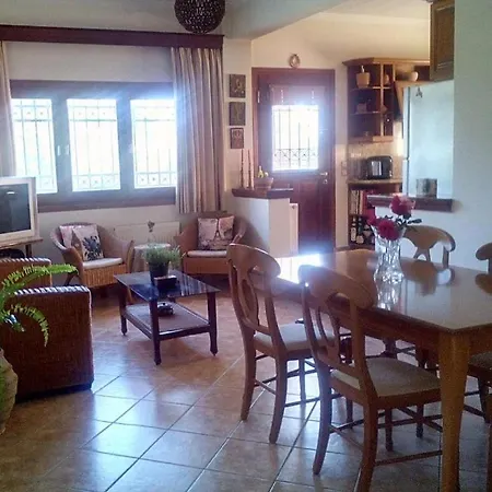Rose Garden Apartment