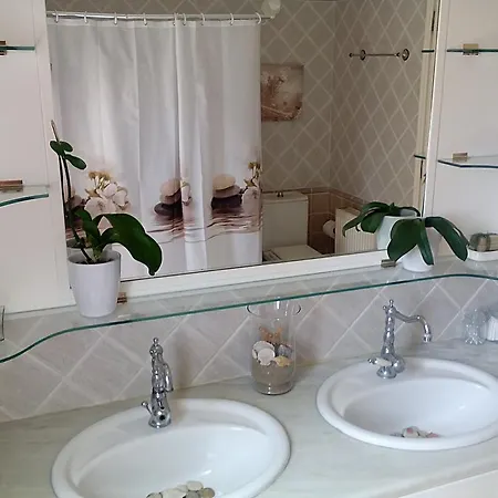 Rose Garden Apartment Agios Ioannis (Corfu)