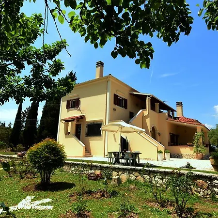 Rose Garden Apartment Agios Ioannis (Corfu)